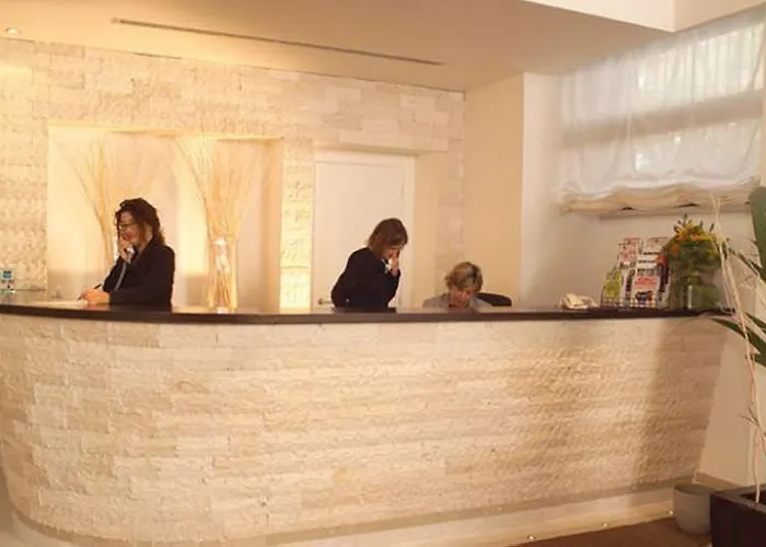 Saint Paul Hotel 4*