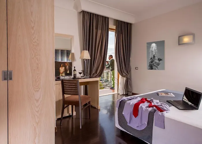 Saint Paul 4* Roma