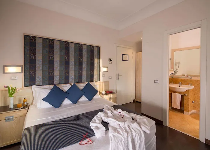 Saint Paul 4*