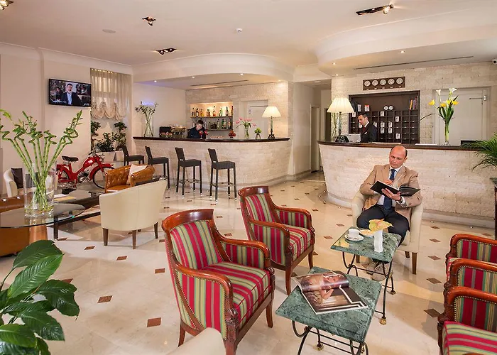 Saint Paul Hotel 4*